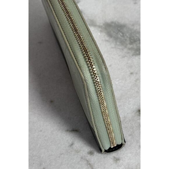 Auth. Celine Green & Black Large Lambskin Leather Long Zippy Wallet - Picture 9 of 11